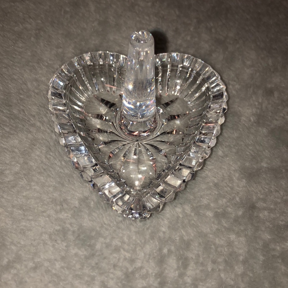 Crystal Ring Holder!!